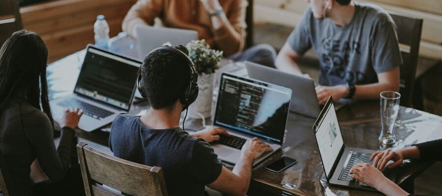 HTP to Provide Grants for IT Students and Teachers